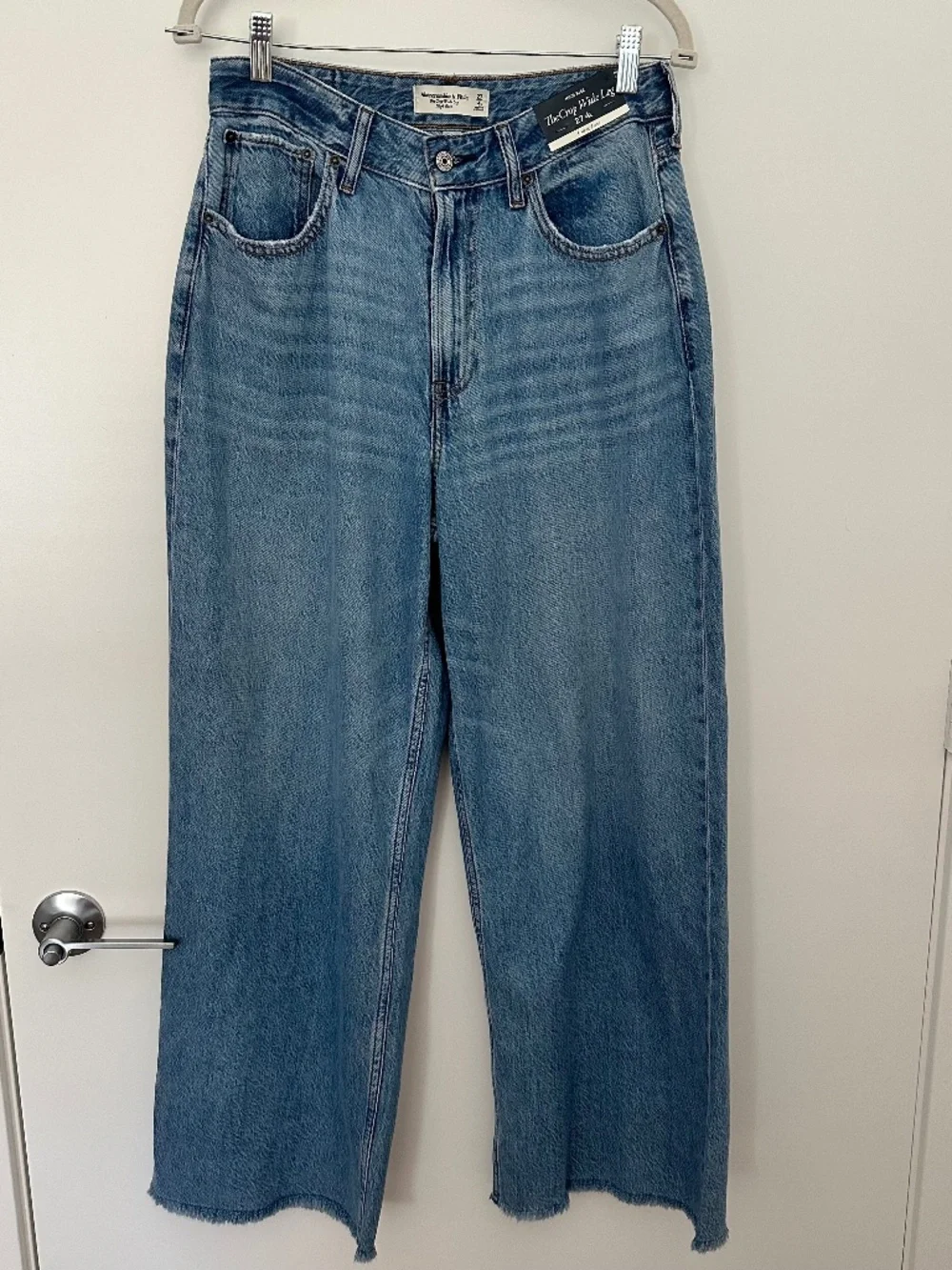 Abercrombie LONG Curve Love High Rise Wide Leg Crop Jean 27 4L